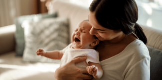 Entenda Como Aliviar a Cólica do Bebê Cuidar de um recém-nascido é uma das experiências mais enriquecedoras e, ao mesmo tempo, desafiadoras da vida. Entre as várias preocupações dos pais de primeira viagem, a cólica no bebê é uma das mais comuns.