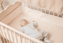 Melhor Berço para o Bebê: Como escolher? Escolher o melhor berço para o bebê é uma decisão importante para garantir conforto e segurança nos primeiros meses de vida. Com tantas opções no mercado, é essencial considerar alguns fatores antes da compra.